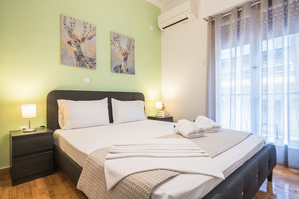 Hotel Erythros Boutique Suite By Cloudkeys