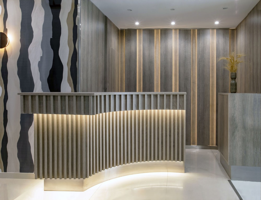 Phidias Piraeus Hotel