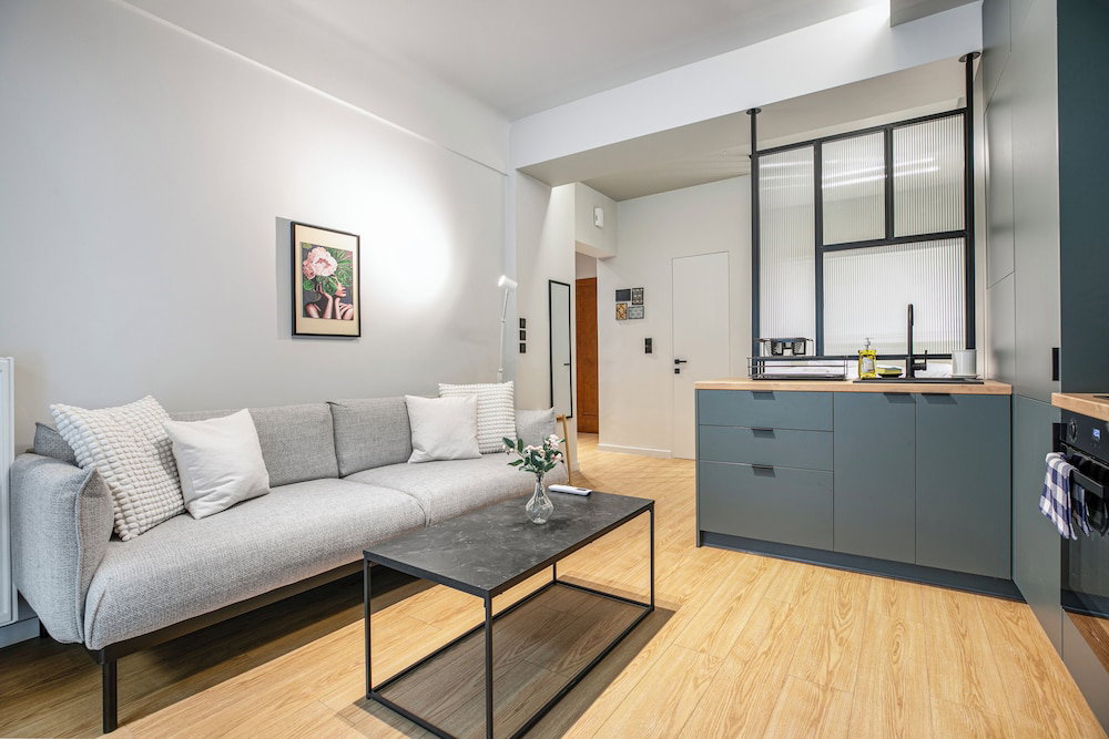 Hotel Lyndon Deluxe Studio Athens Escape