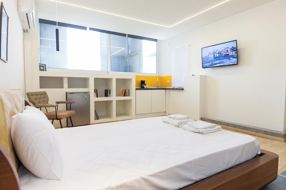 Hotel Minimalist Modern Nea Kifisia Studio