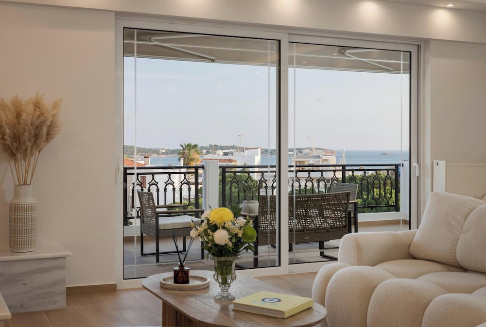 Hotel Majestique South Riviera Residence