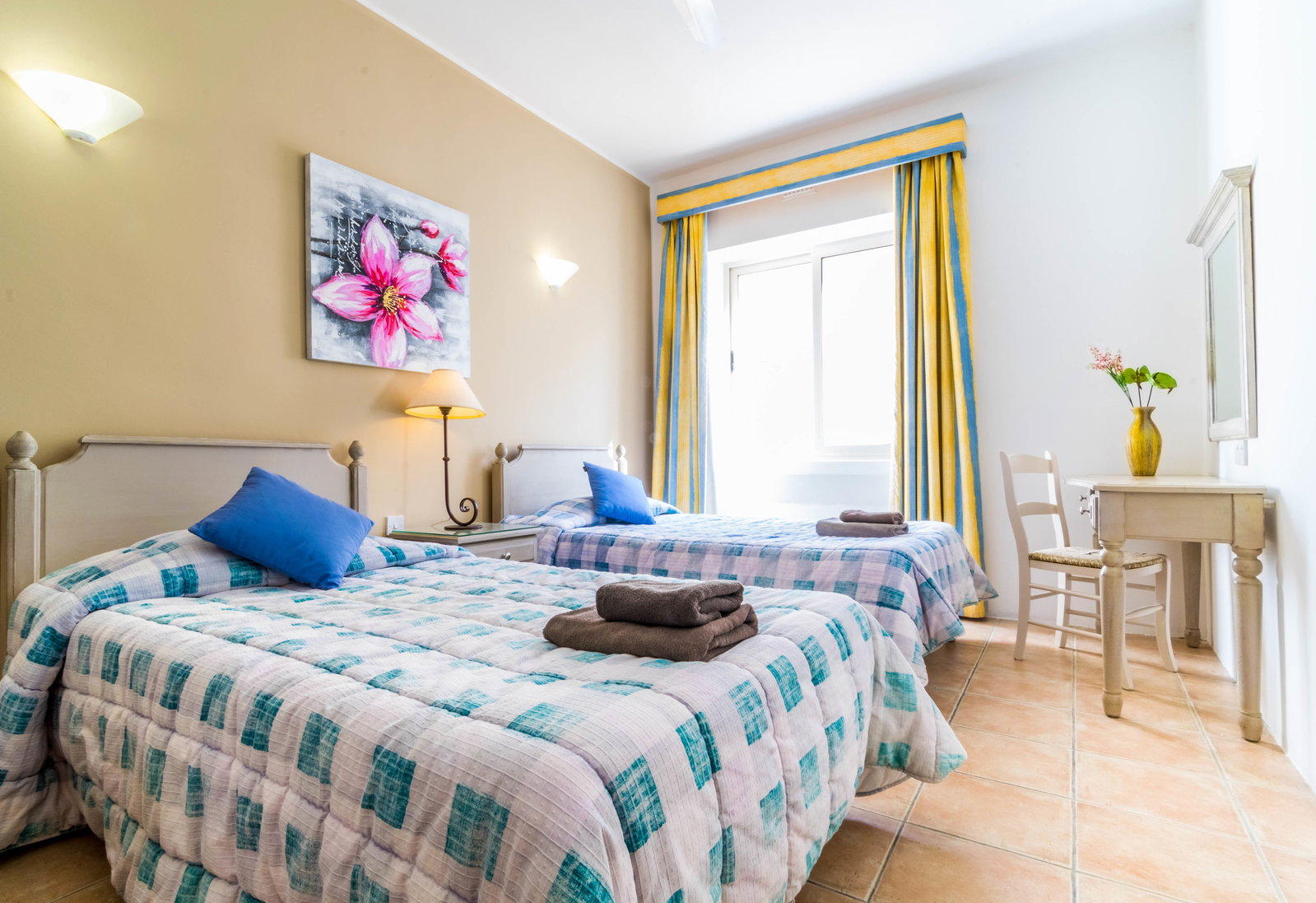Ta Frenc Apartments