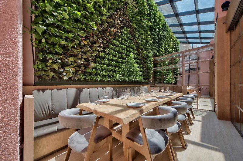 Hotel Land's End, Boutique Hotel