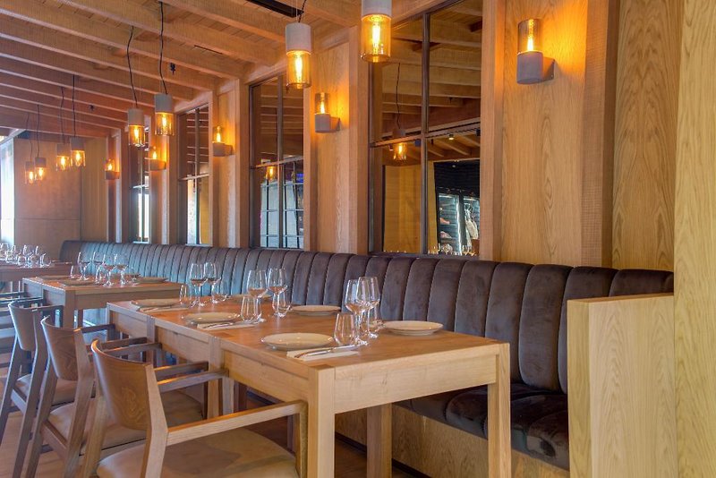 Land's End, Boutique Hotel