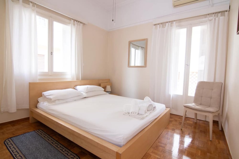 Cozy Apartment Next To Alimos Beach