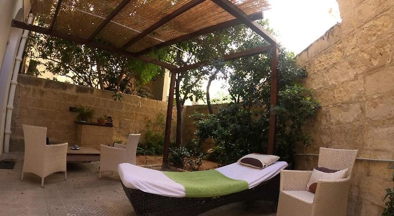 The Maltese Sun