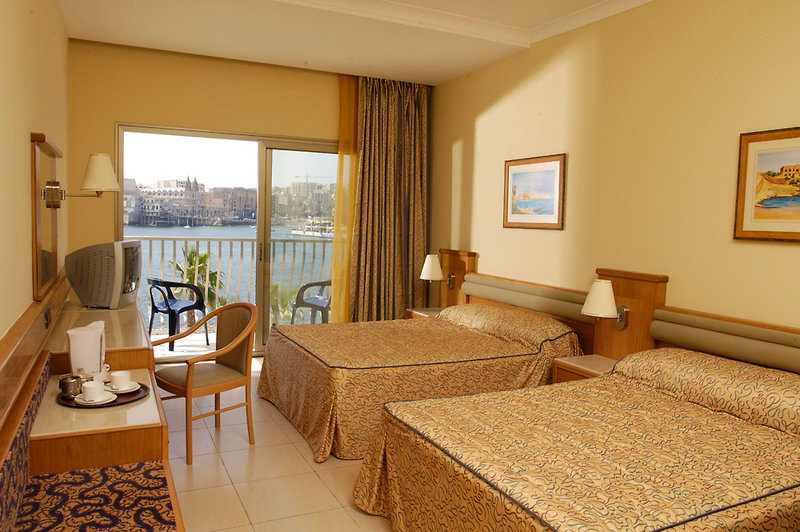 Cavalieri Art Hotel