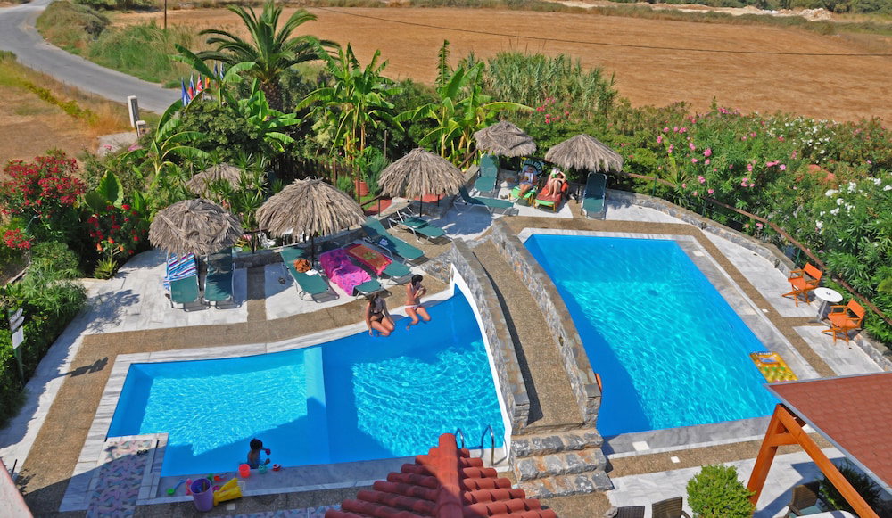 Hotel Poledas Apartments