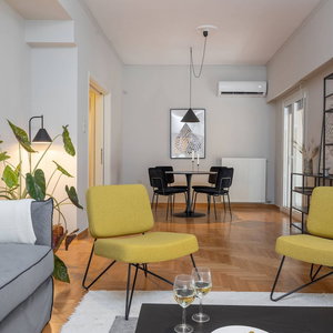 Hotel Beehive 2B In Athens cazare Kipseli