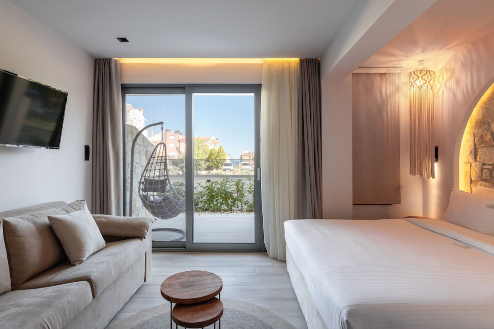 Hotel Amalthia Luxury Suites
