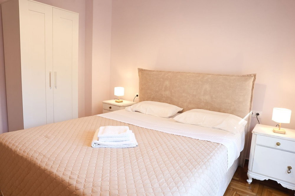 Hotel Serene & Stylish Apt Athens – Exarcheia By Ghh