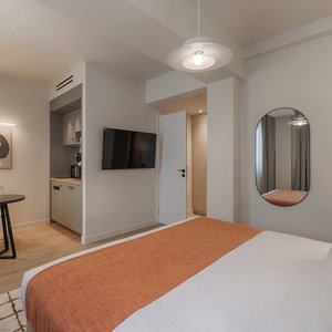 Hotel Leon By Zoia Living cazare Piraeus