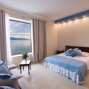 Hotel Nv Seafront Studios Av Properties cazare Nikiana