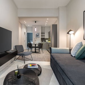 Hotel Beehive Ground In Athens cazare Kipseli