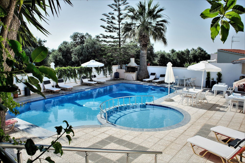 Hotel Balito Apartments