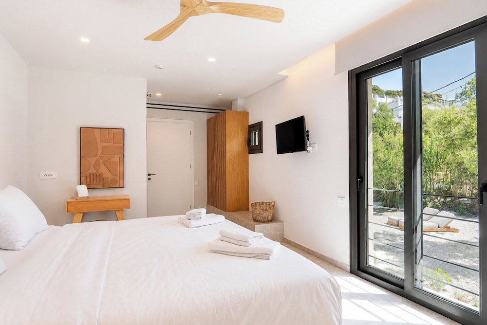 Hotel Enplomare