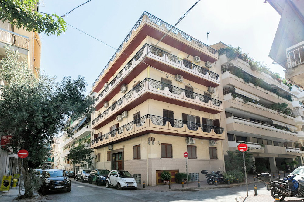 Hotel Anatoli - Athenian 2-Br Apartment In Athens