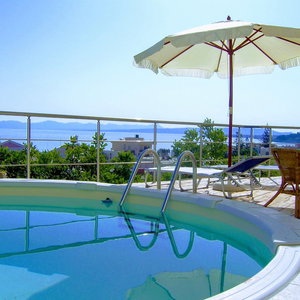 Hotel Blue Villas cazare Stalos