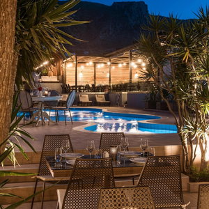 Hotel Indigo Suites Collection Adults Only. cazare Limin Khersonisou