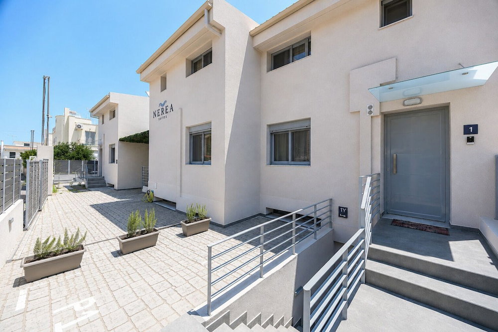 Hotel Nerea Suites Near Athens Airport By Sem