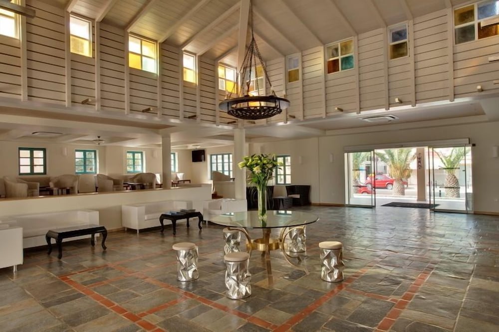 Silva Beach Hotel