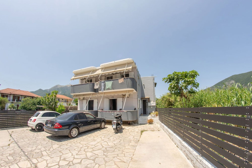 Hotel Premium Luxury Living Lefkada