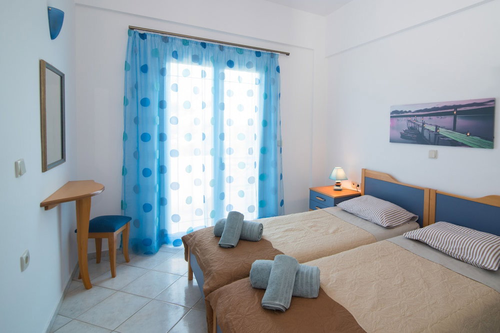 Hotel Fnk Apartments