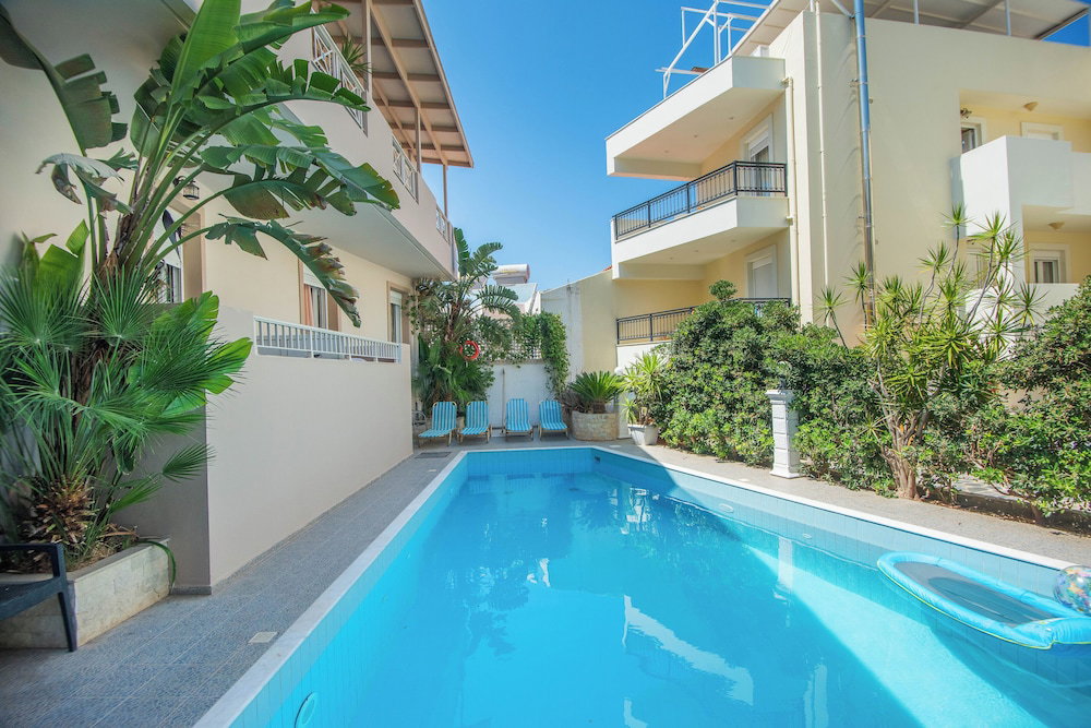 Hotel El Greco Apartments