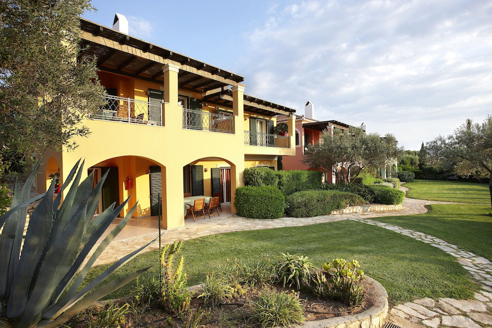 Hotel Nymfes Villas