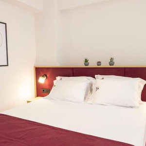 Hotel Red Bee Apartment Sea View cazare Nikiana