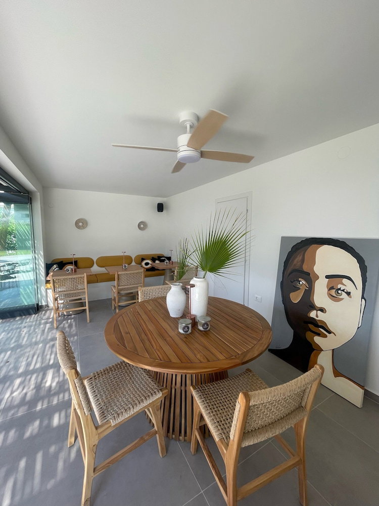 Hotel Olvion Luxury Living