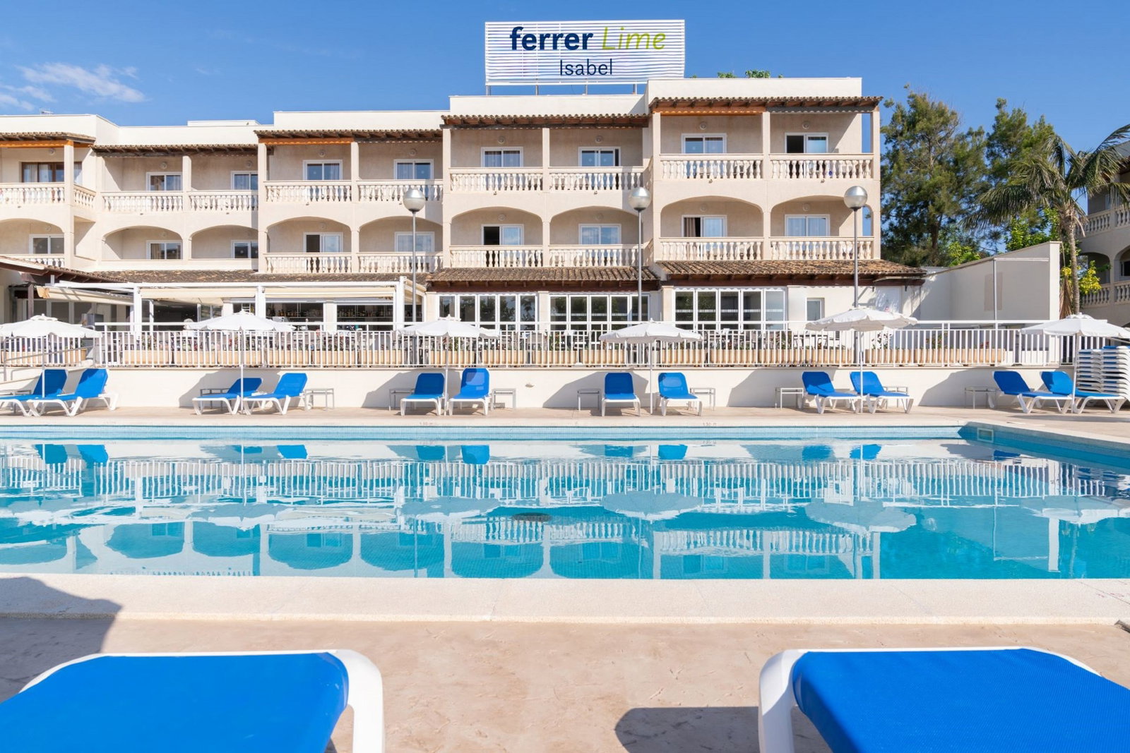 dal travel Ferrer Lime Isabel