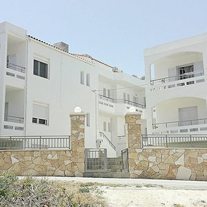 Hotel Crown Apartments cazare Prinos