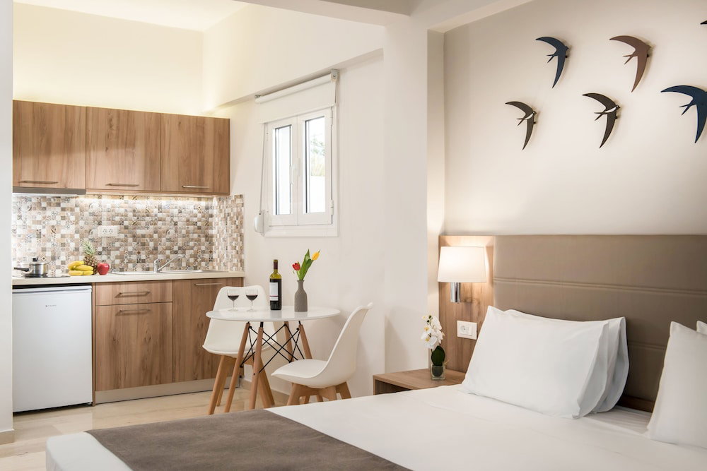 Marianthi Apartments By Estia