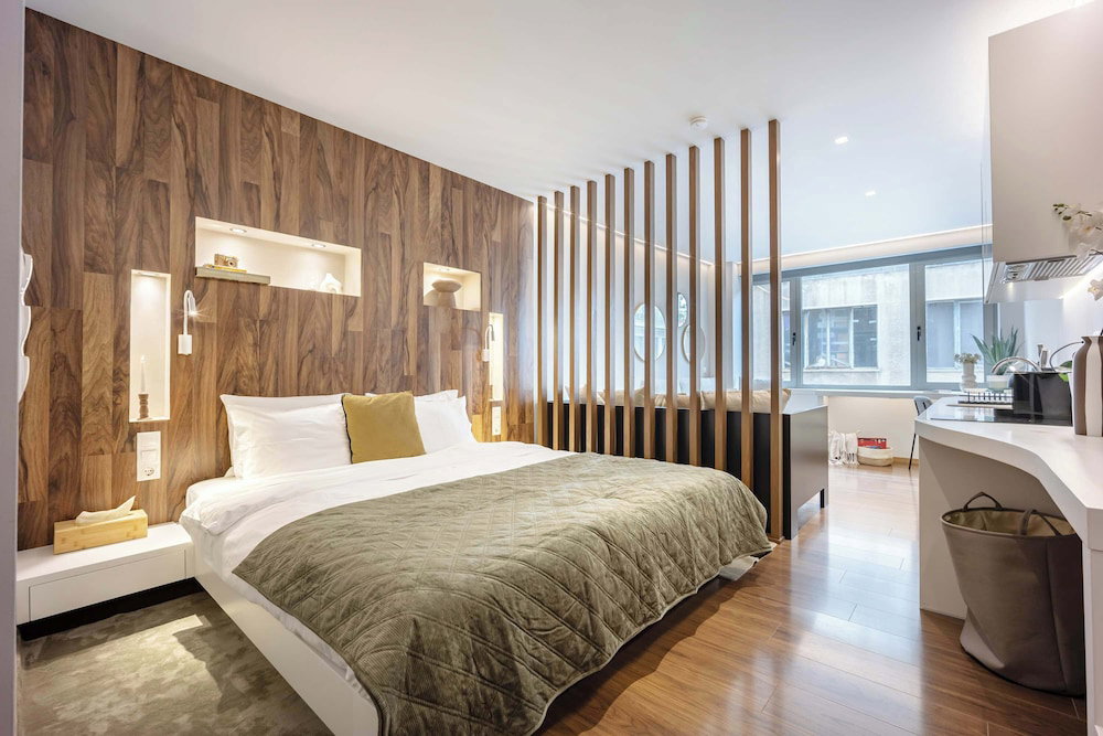 Hotel Modern Studio In Central Psyri King Bed