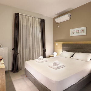 Hotel Aithra Andros cazare Andros