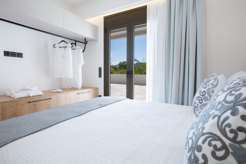 Hotel Achillion Suites