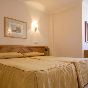 Sejur Carlos V Apartments vacanta Alcudia