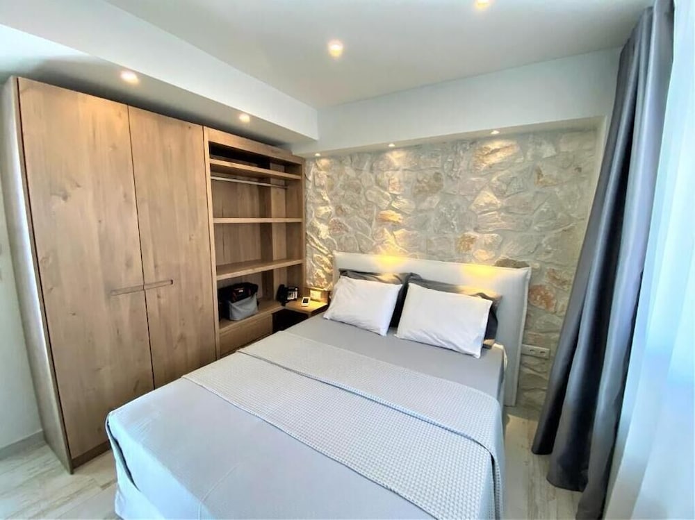 Hotel Kali Thea Suites