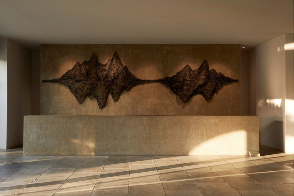 Minos Beach Art Hotel, A Member Of Design Hotels