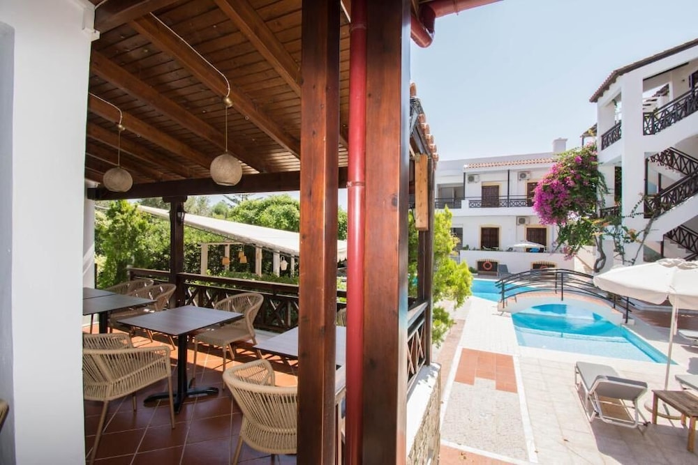 Hotel Rena Apartments Gouves