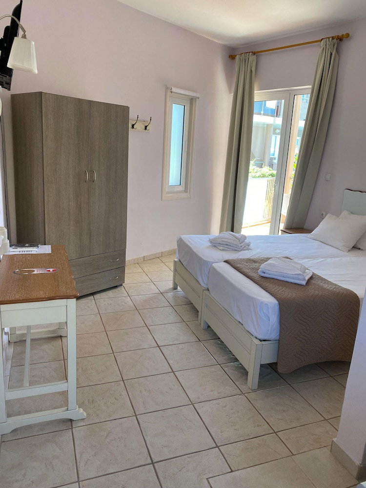 Hotel Girogiali Beach Hotel (Only Adults)