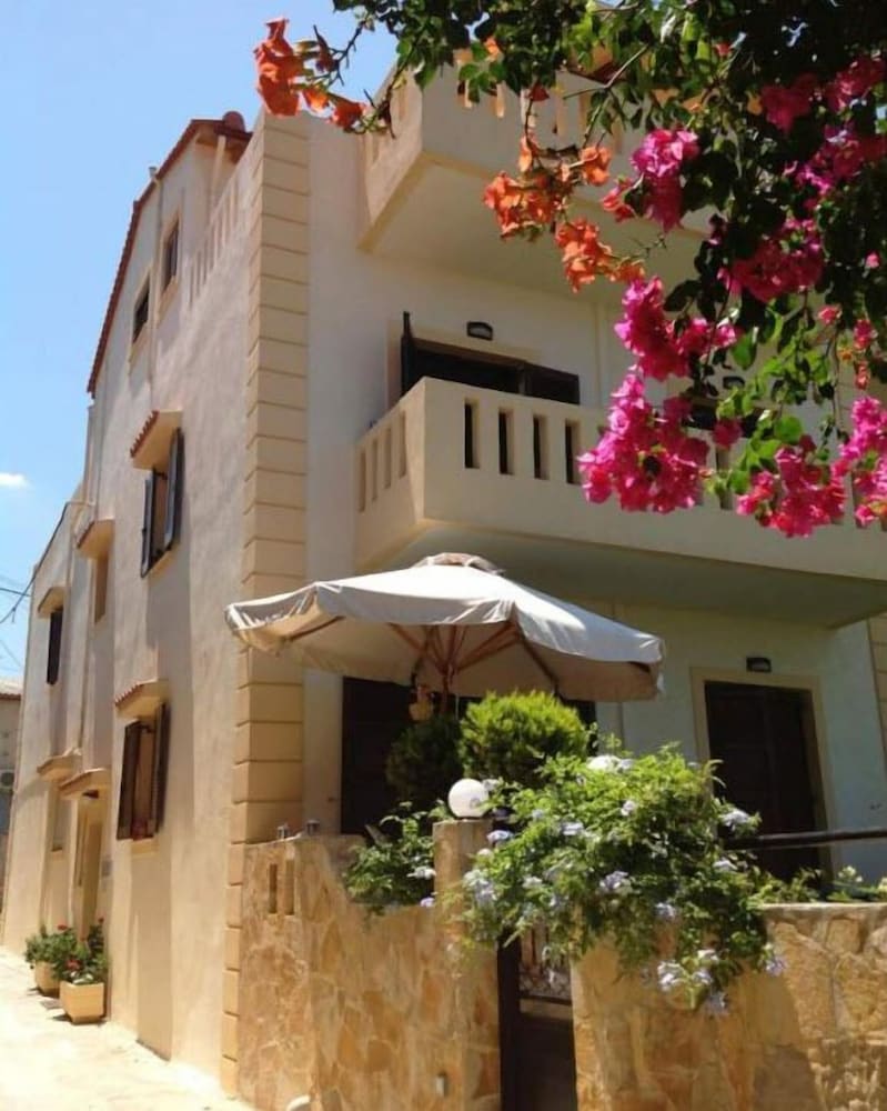 Hotel Asterias Studios Apartments