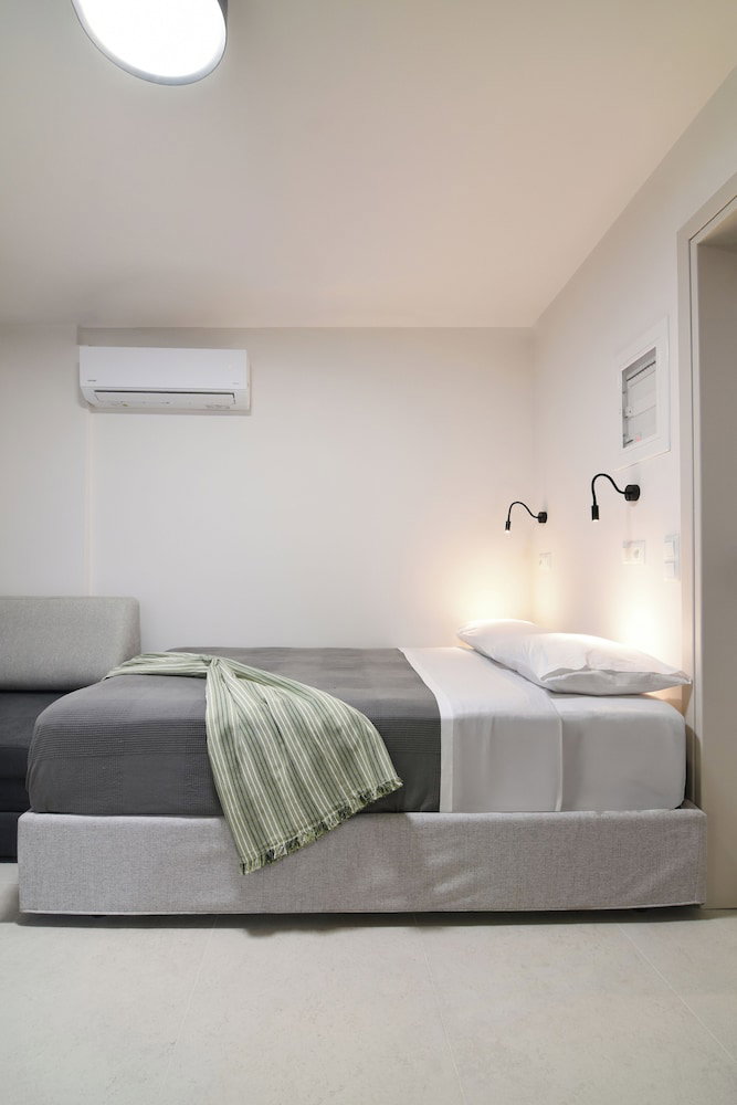 Elvita Premium Apartments Athens