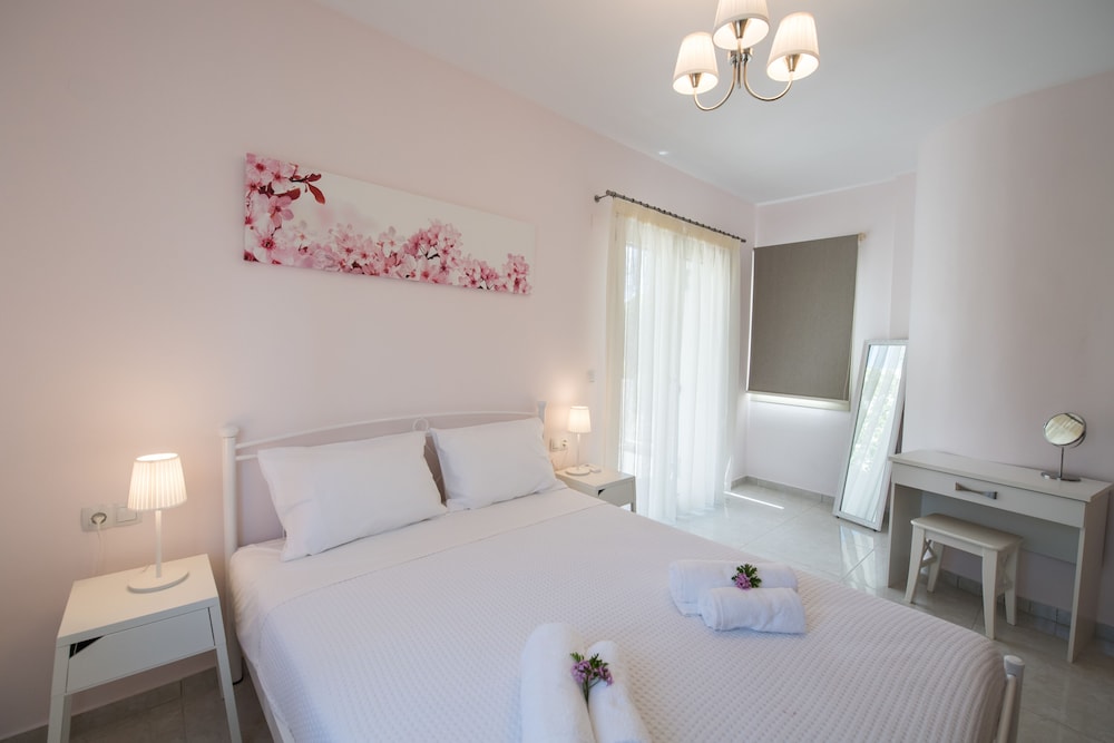 Hotel Bounatsa Studios & Apartments