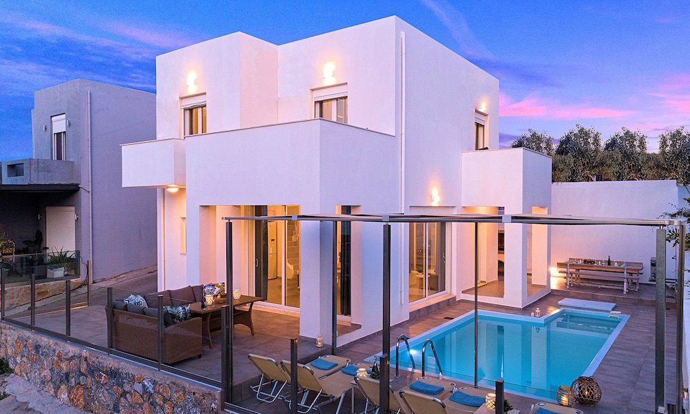 Hotel Cretan Sunset Villa Heated Pool