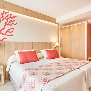 Sejur Universal Hotel Perla vacanta Palma de Mallorca