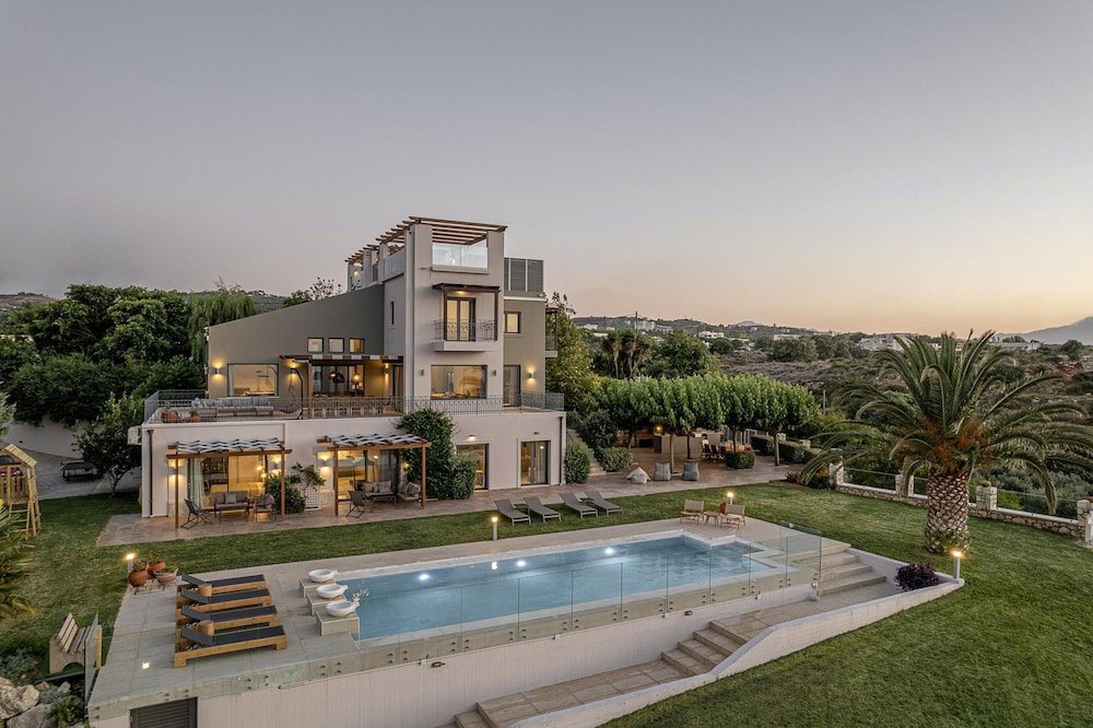 Villa Heora The Floating Residence