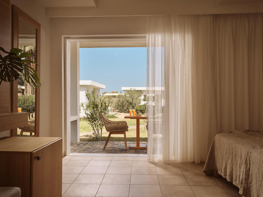 Hotel Civitel Creta Beach