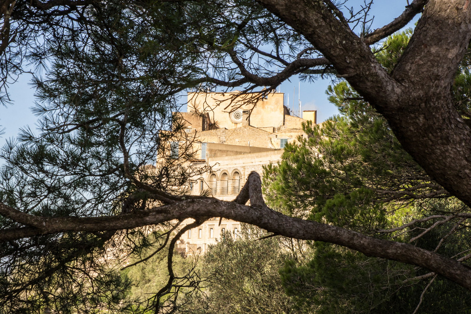 dal travel Sant Salvador Hostatgeria